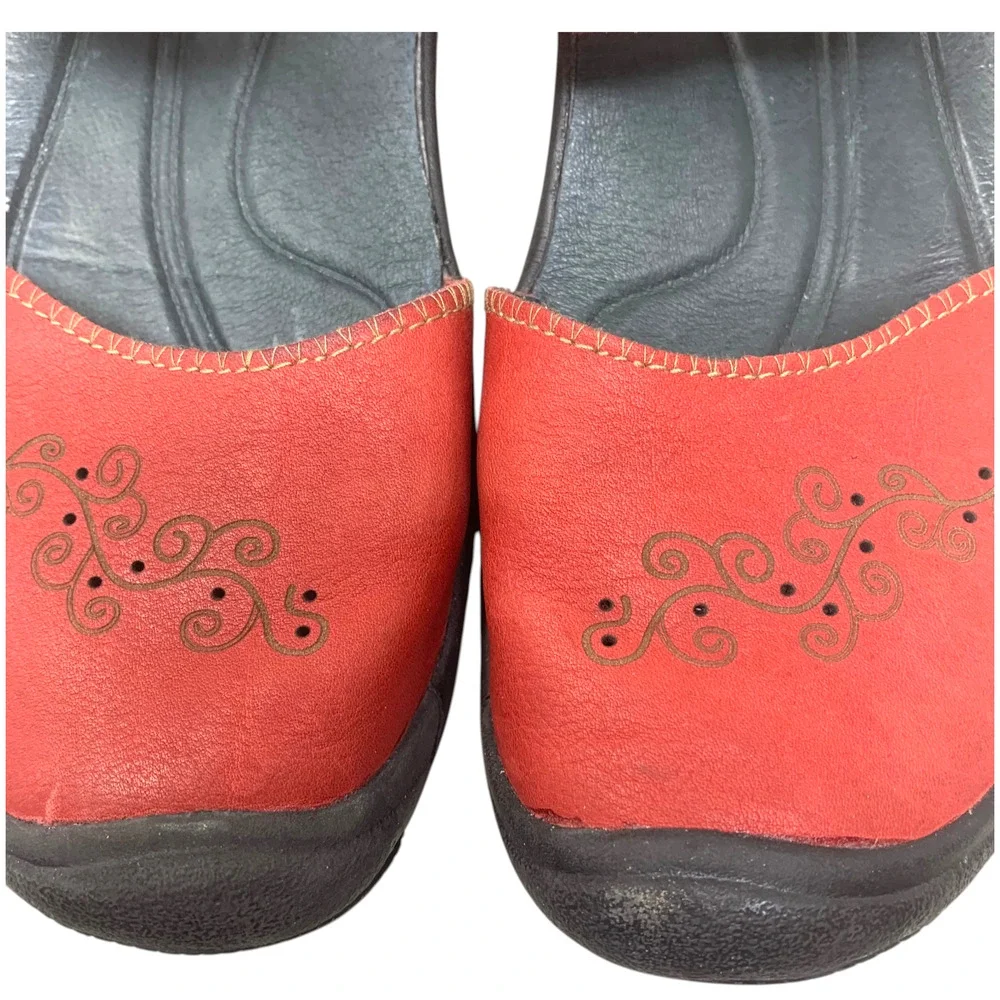 KEEN Women's Red Leather Mary Jane Buckle Comfort Shoes Floral Size 8.5
